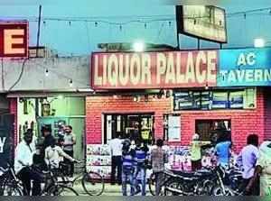 Will rethink move on unallotted liquor vends: UT