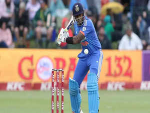Suryakumar Yadav retains top spot in T20I batter rankings