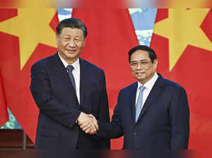 China's Xi meets with Vietnamese prime minister on second day of visit to shore up ties