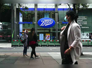 Boots Owner in Talks to Offload $9-Billion UK Pharmacy Chain