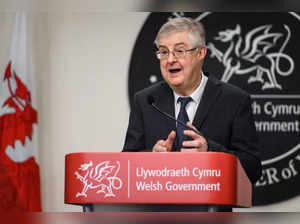 Wales's first minister Mark Drakeford announces retirement