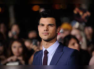 Taylor Lautner shares his equation with his Twilight co-star Robert Pattinson