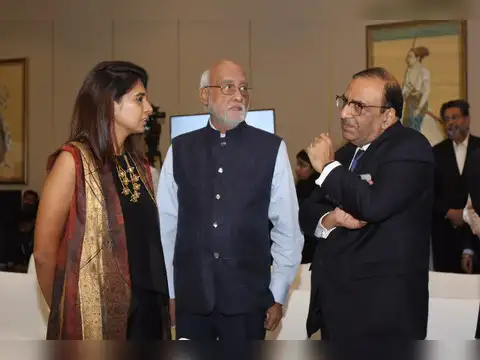Engrossing conversations stood out to be the evening's highlight