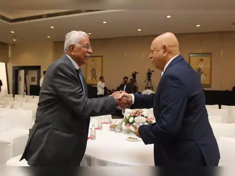 Market titans meet at ET CEO Roundtable
