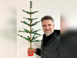 Christmas tree from 1920 sold for £2,600. Know about the tree that was sold after 103 years