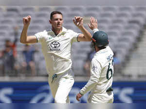 Australia crushes Pakistan by 360 runs in 1st test inside 4 days, Lyon achieves 500-wicket landmark