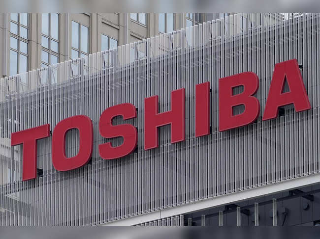 Toshiba delisted