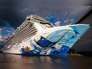 Norwegian cruise chip gets stuck in North Sea. Know happened after strong waves hit it