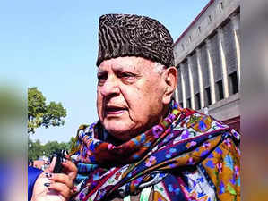 If Army Leaves, Stone Pelting Will Resume, Says Farooq