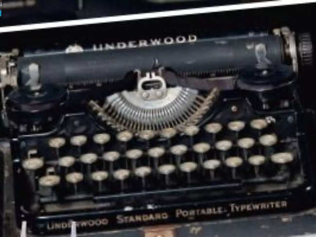 typewriter 2