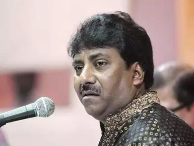 Ustad Rashid Khan, undergoing treatment for prostate cancer in a Kolkata hospital, is in critical condition.