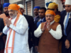 Union Home Minister Amit Shah and BJP National President JP Nadda offer prayers at Kolkata gurudwara