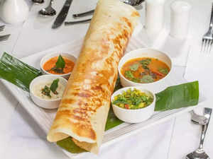 Airport food price jolts netizens again; dosa the culprit this time