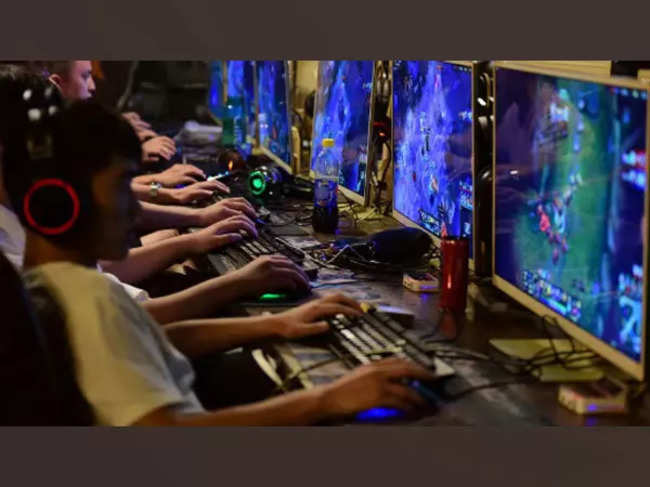 China proposes new rules on online video games, curbs minors from tipping live steamers
