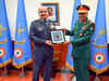 Tanzanian military chief visits Ahmednagar's Mechanised Infantry Centre and School