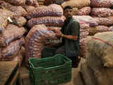 Onion export ban may be lifted as prices drop, supplies rise