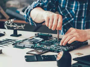 Govt eases norms for shifting of used IT hardware goods from SEZs to domestic tariff areas
