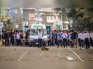 **EDS, YEARENDERS 2023: GENERAL NEWS (MANIPUR VIOLENCE)** Imphal: Students prote...