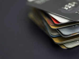 RBL sells ₹800-crore stressed credit card loans to Kotak Bank