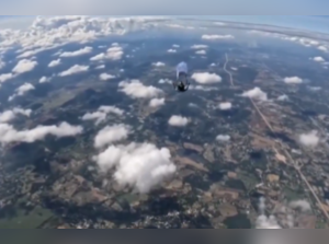 Prayagraj woman unfurls 'Jai Shri Ram' flag at 13,000 feet in Bangkok; Video inside