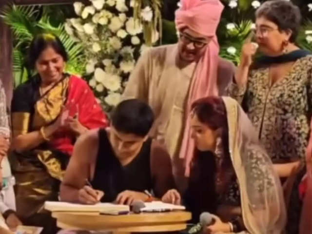 Ira Khan Signs Marriage Papers