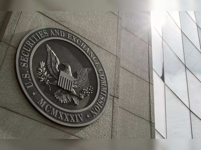 SEC chair denies a bitcoin ETF has been approved, says account on X was hacked