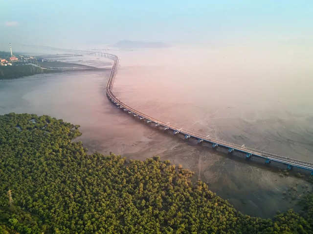 Once a 42-km drive, Atal Setu will reduce Mumbai-Navi Mumbai commute to 20  minutes - The Hindu