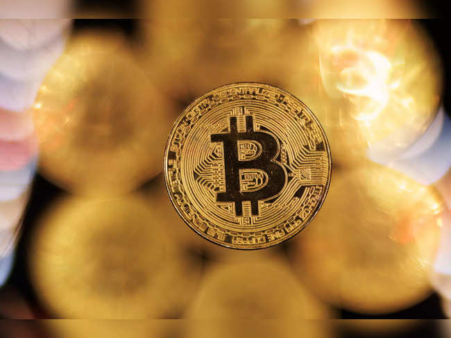 Bitcoin holds firm after regulators approve ETFs