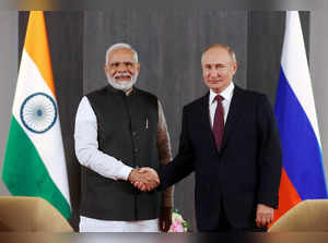 Russian President Putin and Indian Prime Minister Modi meet in Samarkand
