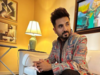 Vir Das' witty reply to suggestion of economy class travel after IndiGo viral incident