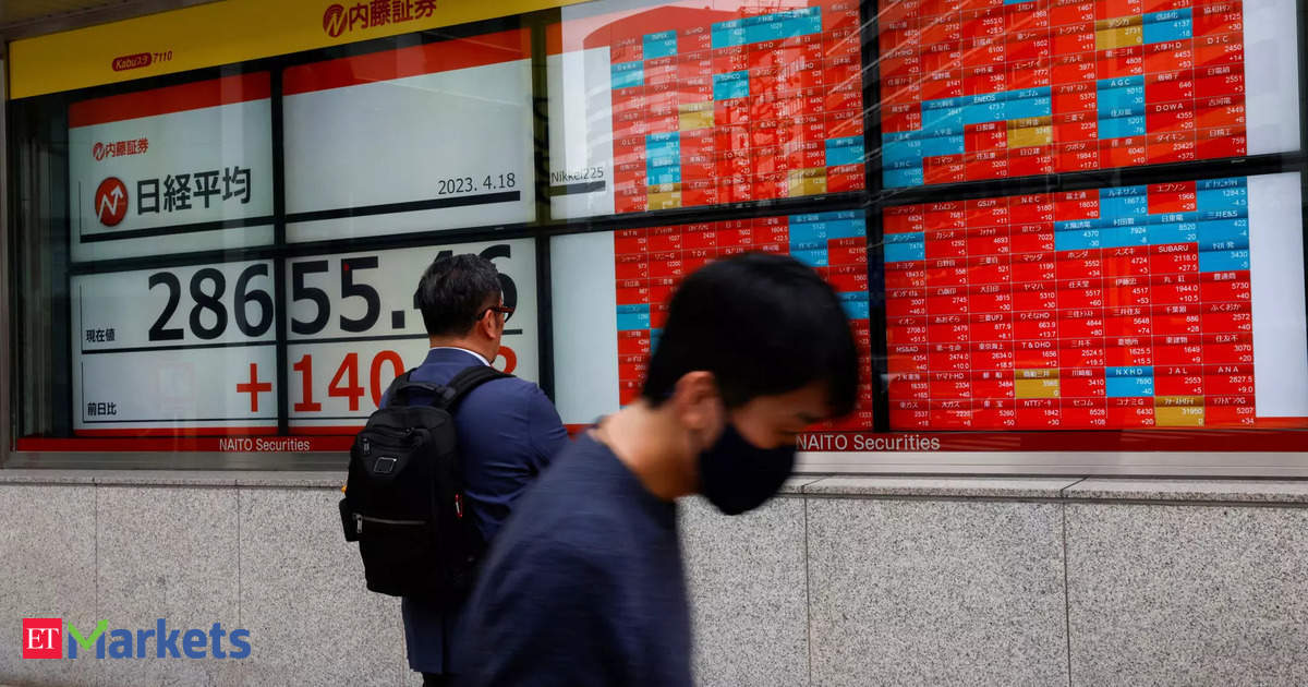 Asia stocks falter on rate cut rethink; focus on China GDP