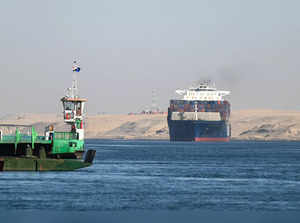 Red Sea Security Fears Divert Suez Canal Shipping Traffic