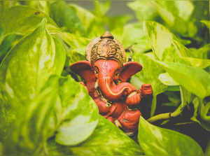 Best Lord Ganesha Idols Online in India to Embed Your Home Temple with Positivity