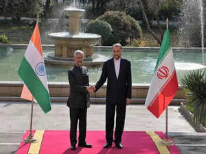 India, Iran discuss expanding bilateral and multilateral ties