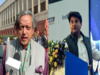 Mantri-ji, Ahankaar Chhodo, Maafi Maango: Shashi Tharoor to Scindia on 'esoteric thesaurus' barb