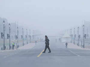 Dense fog in Delhi, conditions to remain unchanged on Republic Day