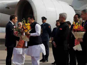 French President Macron arrives in Jaipur, to hold roadshow with PM Modi