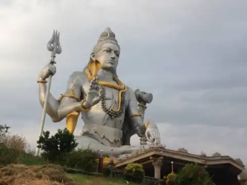 What a local resident said about the statue