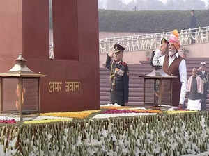 Republic Day 2024 celebrations begin with PM Modi paying homage to bravehearts at National War Memorial