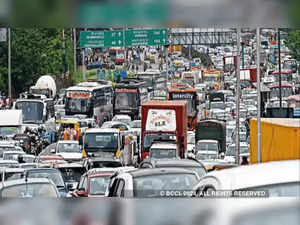 An average Indian spent 59 minutes to commute one way to work in 2023: Report