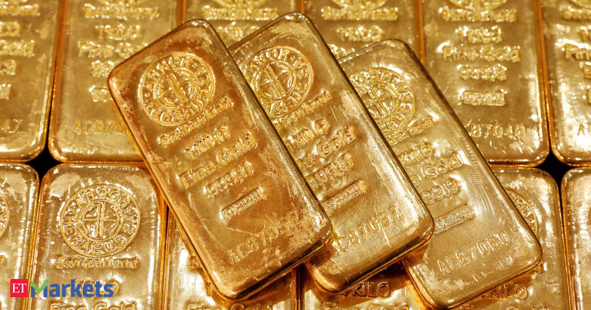 Gold Rate Today: Yellow metal narrows January losses to Rs 560/10 grams. Is it time to buy?