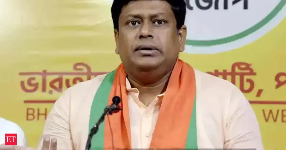 BJP cites CAG report, alleges 'mother of all scams' by Bengal govt - Vimarsana News