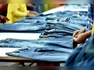 Govt extends tax rebate scheme for garments' export by 2 years