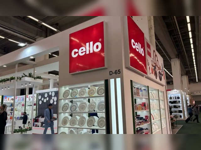Buy Cello World at Rs 861