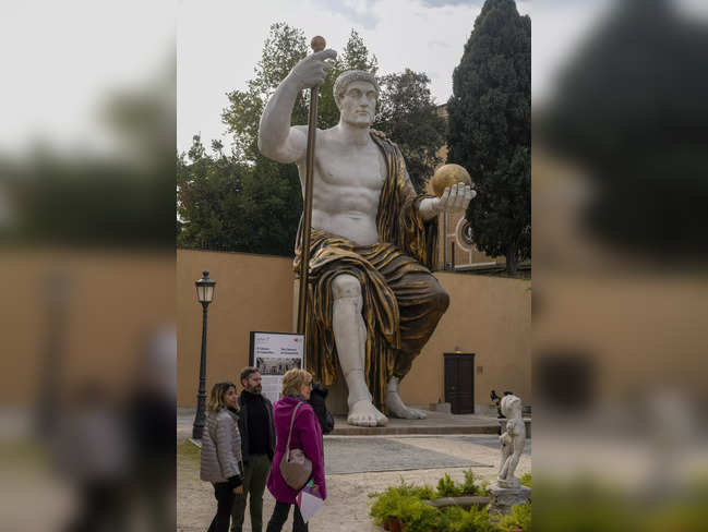 Gigantic replica of Emperor Constantine looks out over Rome as 3D technology brings past to life