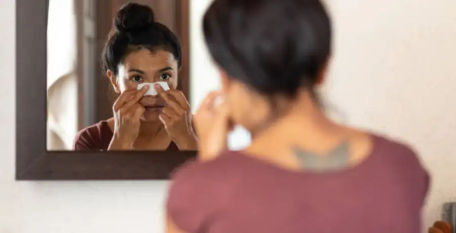 Home remedies to treat blackheads at home | EconomicTimes - Treating Blackheads At Home Fast