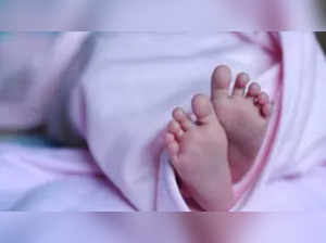 Couple tries to flee Lucknow hospital, leaving newborn girl behind