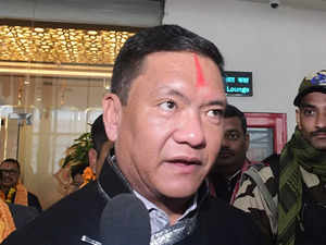 Arunachal CM Pema Khandu supports Center’s decision to fence India-Myanmar border