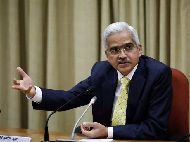 Shaktikanta Das, the new Reserve Bank of India Governor, attends a news conference in Mumbai.