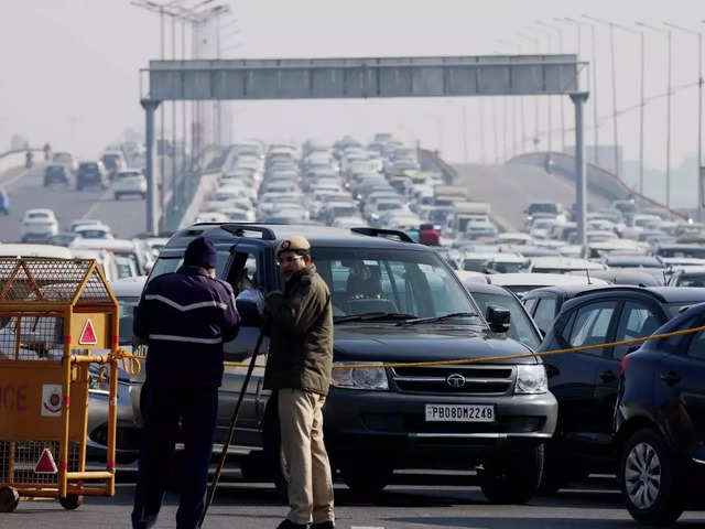 Large scale traffic jam